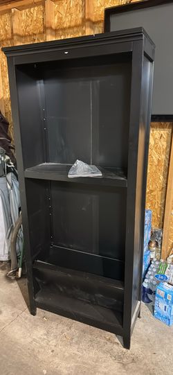 Black bookcase 6ft x 31in