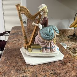 Porcelain Seymour Mann “ Melody In Motion 