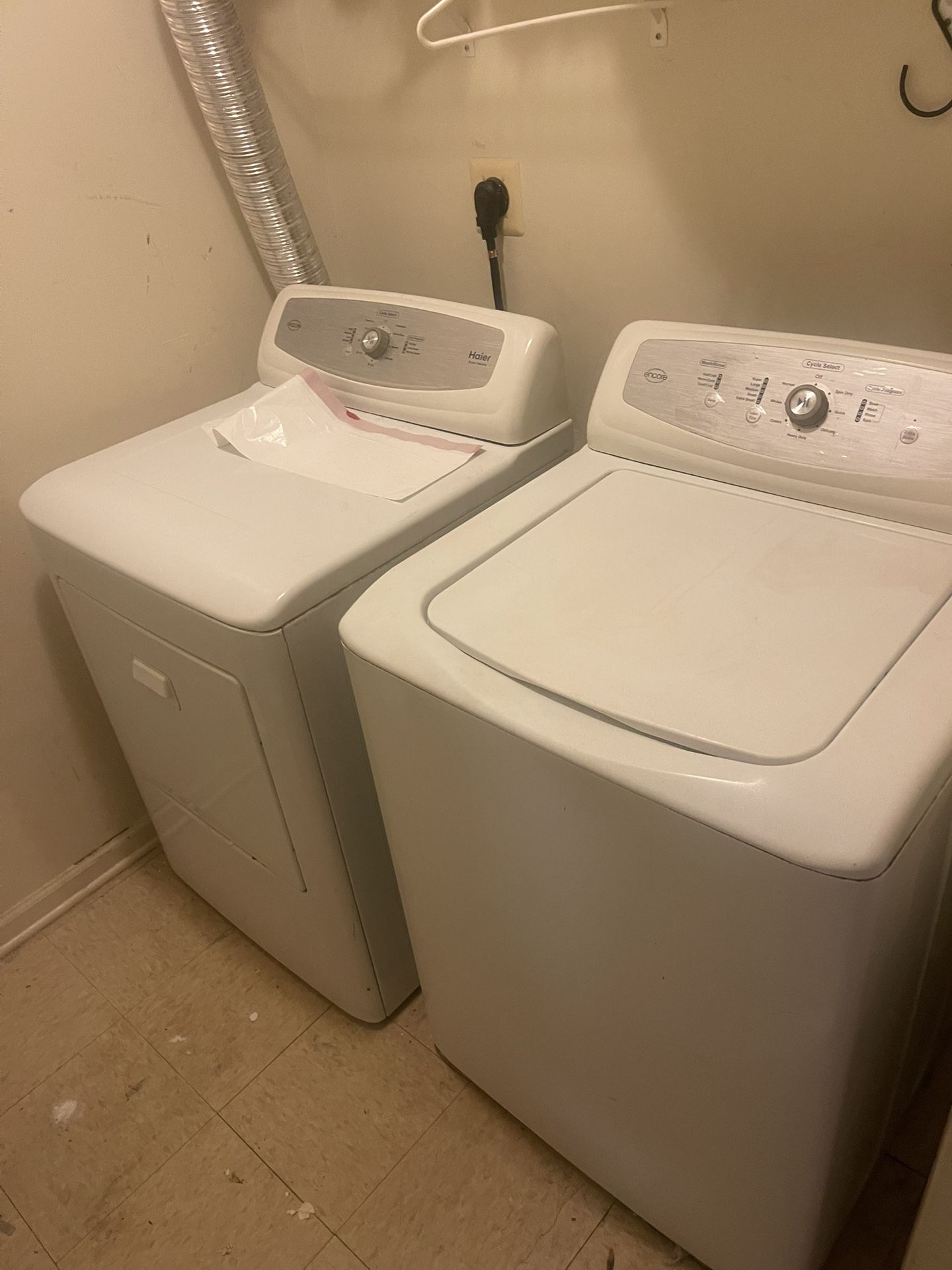 Electric Washer & Dryer Hook-up