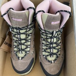 HI-TEC Women’s Taupe/Blush Hiking Boots