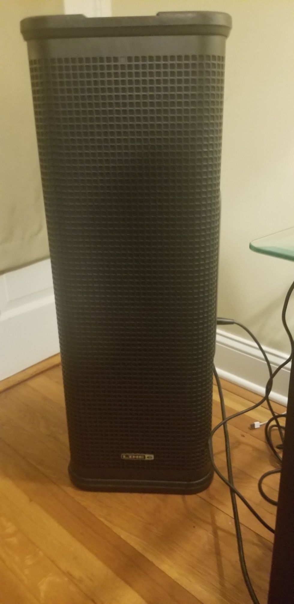 Line 6 l3t all in one speaker pa system