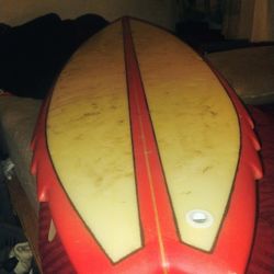 Red And White Surfboard R&r 8 Ft 