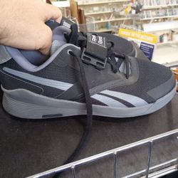 Men's Reebok Lifting Shoes Like New. Size 10.5