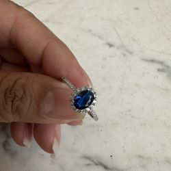 925 Sterling Silver Blue Sapphire Cz Ring - Size 8 - Marked 925 In Photos 