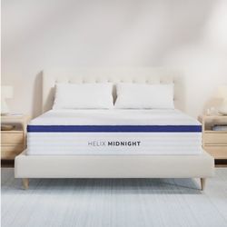 Helix Midnight Queen Mattress 