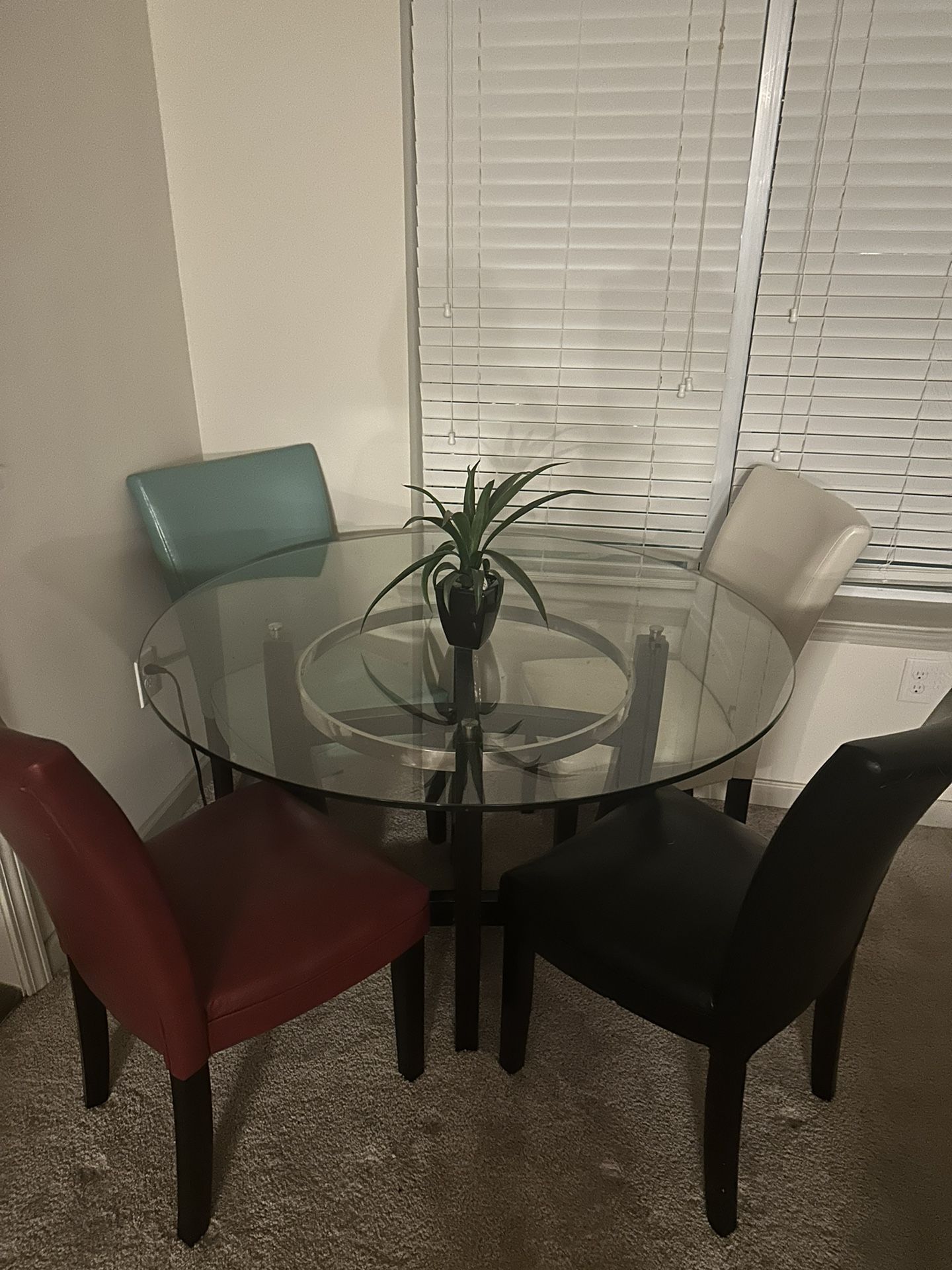 Kitchen table With Chairs