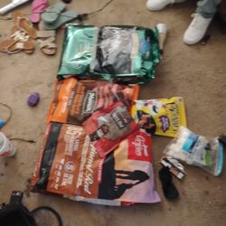 Over 300$ Store Value Dog Food