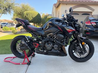 Kawasaki 2024 Z900 ABS Naked Sport Motorcycle