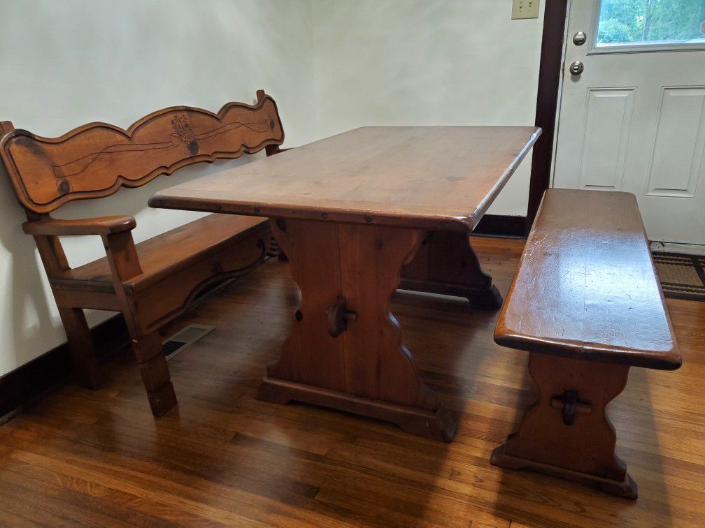 Solid Wood Table And Chairs 