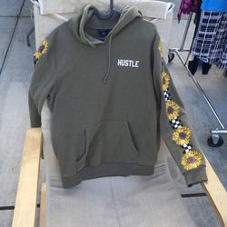 Rue 21 Sweatshirt 