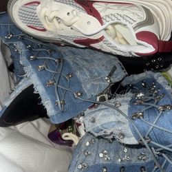 Huge Bucket Of Heels And Shoes New Size 8