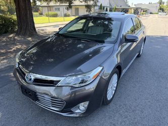 2013 Toyota Avalon Hybrid