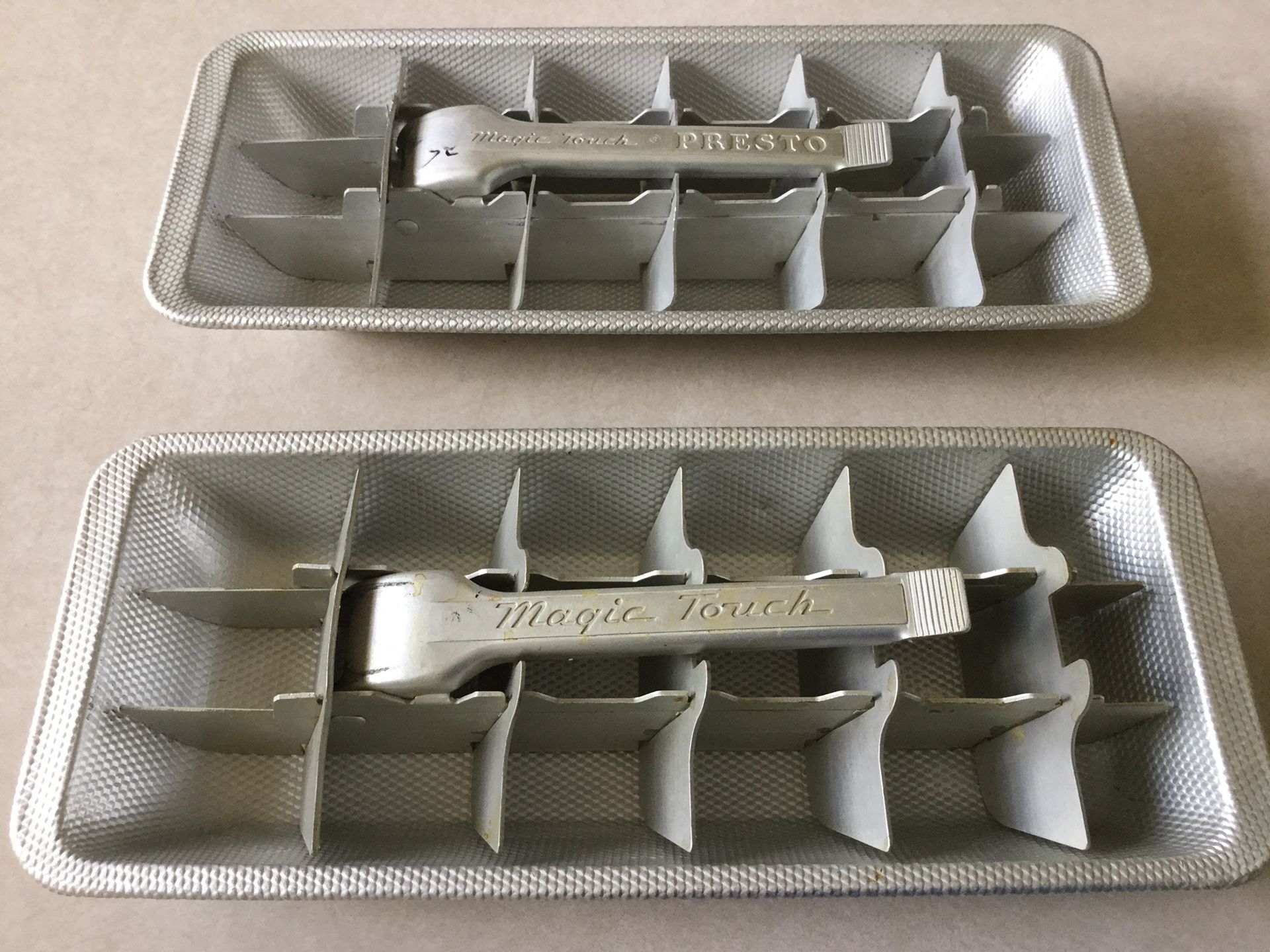 VINTAGE ALUMINUM ICE CUBE TRAYS
