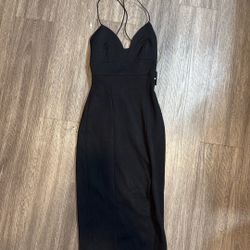 Small Fashion Nova Dress With Slit 