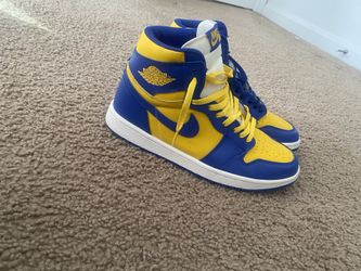 Jordan 1s Blue And Yellow 