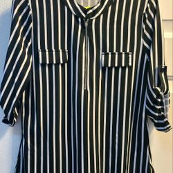 BEPEI black and white striped 3/4 sleeve tunic blouse. Women's Med