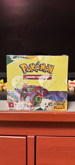 MINT Evolving Skies Booster box