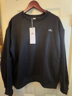 New womens Alo sweater sweatshirt size XL BLack