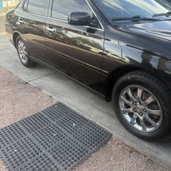 2002 Lexus ES. 300 4DSD  Black 