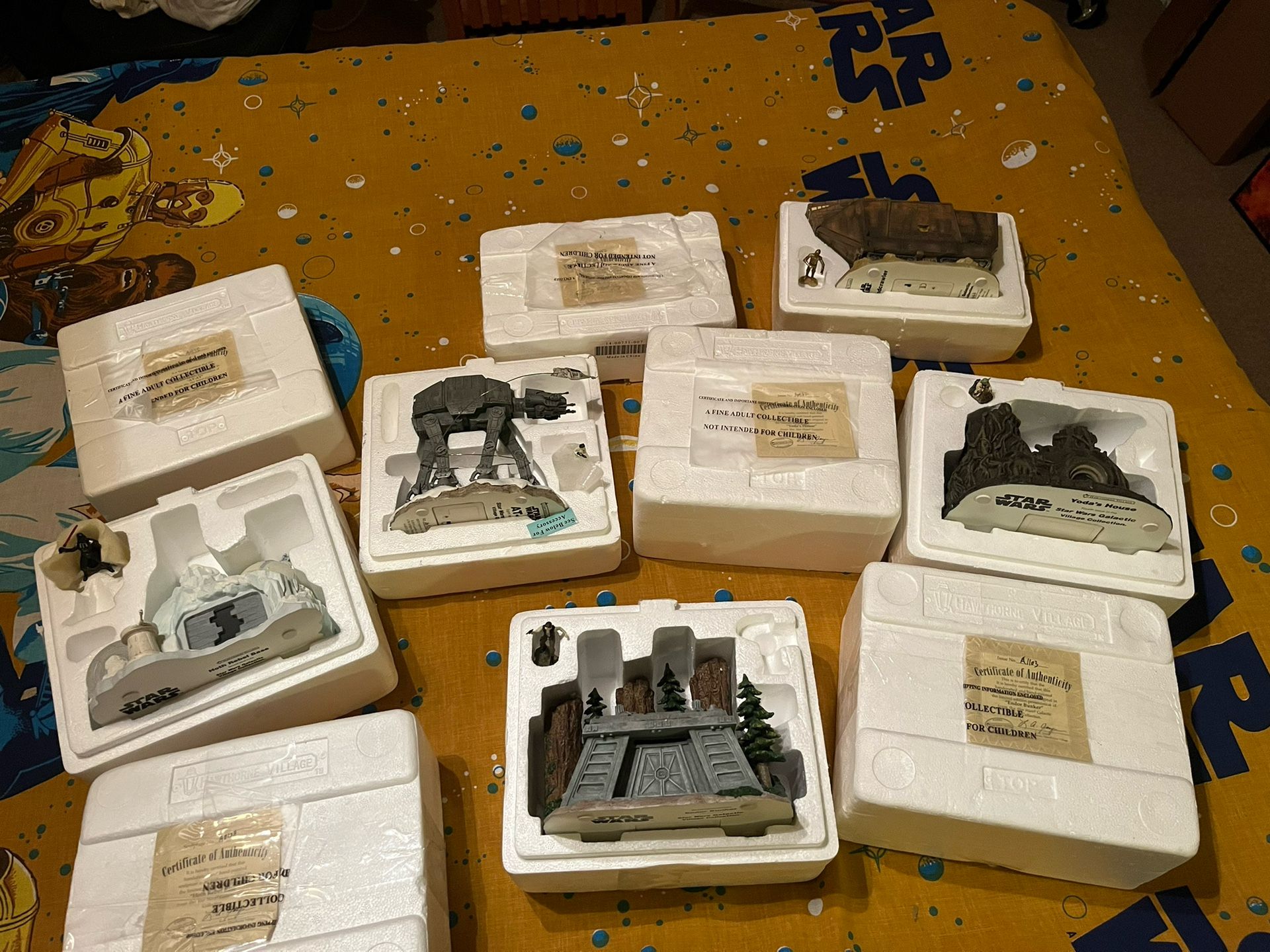 Star Wars Hawthorne Village “galactic Village