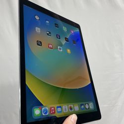 Apple iPad 12.9 12.9” Large screen 
