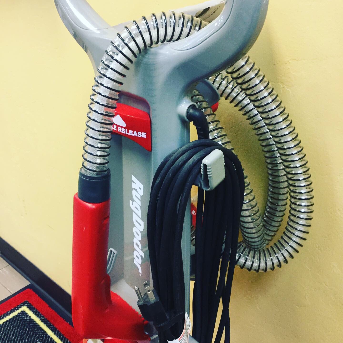 Rug doctor for Sale in Bakersfield, CA OfferUp