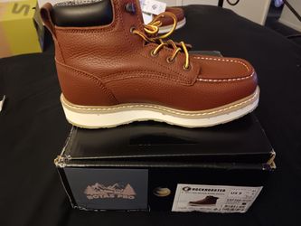 ROCKROOSTER BUILT FOR COMFORT 