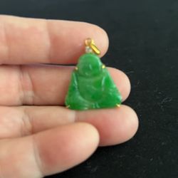 Green Jade Buddha Pendant W/diamond