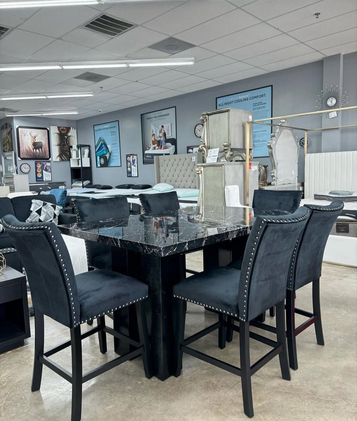 Kitchen Tables , Chairs , Hightop Tables