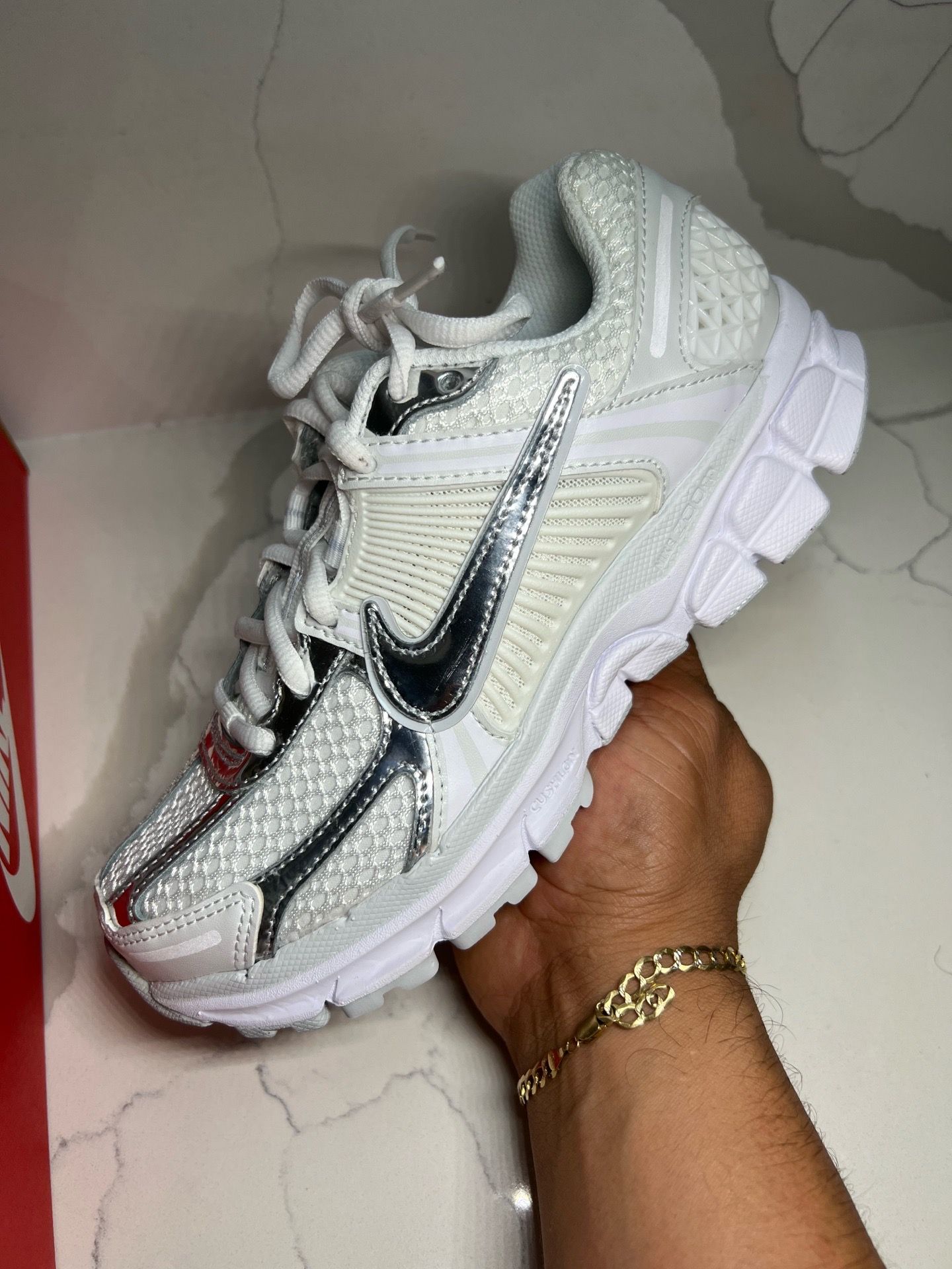 Nike zoom Vomero 5
