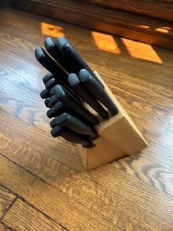 Set of Knives ( Regent Sheffield Stainless)