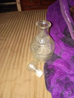 vintage 1970s Princess House "Heritage" or "Crown Royal" glass wine/whiskey decanter with its matching glass stopper.