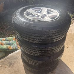 Jeep Wheels , Hood And Bumper 