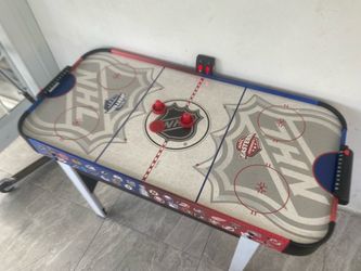 Air Hockey Table