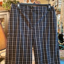 Ladies Size 10 Checked Anne Klein Sport Shorts With Stretch G