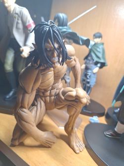 Attack On Titan- Eren Titan Figure