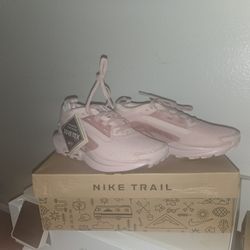 Nike Trail Size 6.5