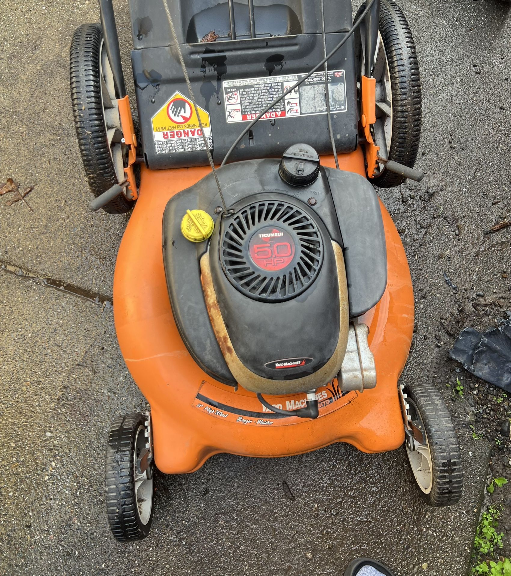 Yard Machines Push Lawn Mower