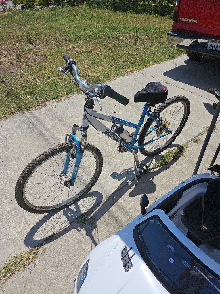 Mountain Schwinn Bike