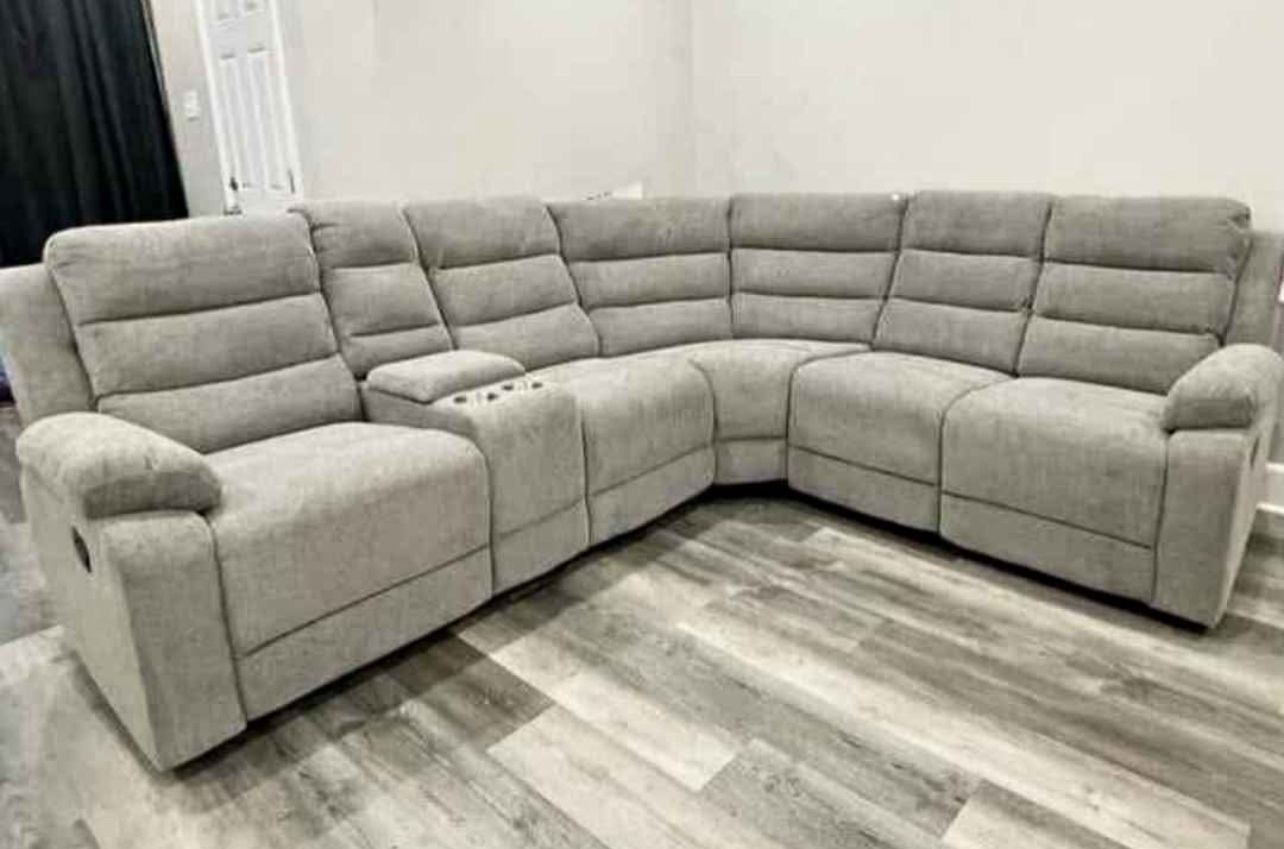 New sectional in box 📦 1099