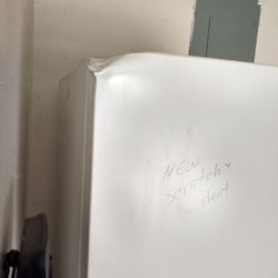Upright Freezer 