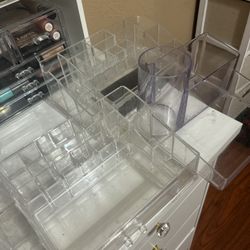 Makeup Storage 