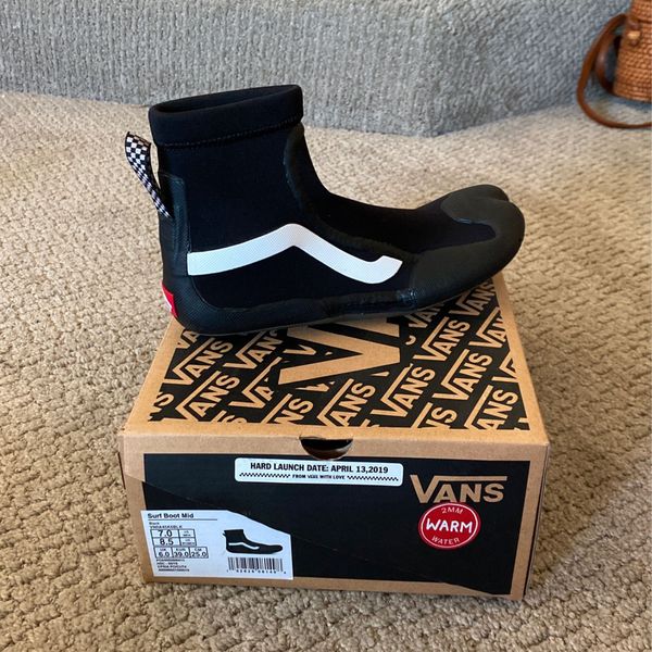 Brand New Vans Surf Booties -sz 7.5/8 womenâs for Sale in Encinitas, CA - OfferUp