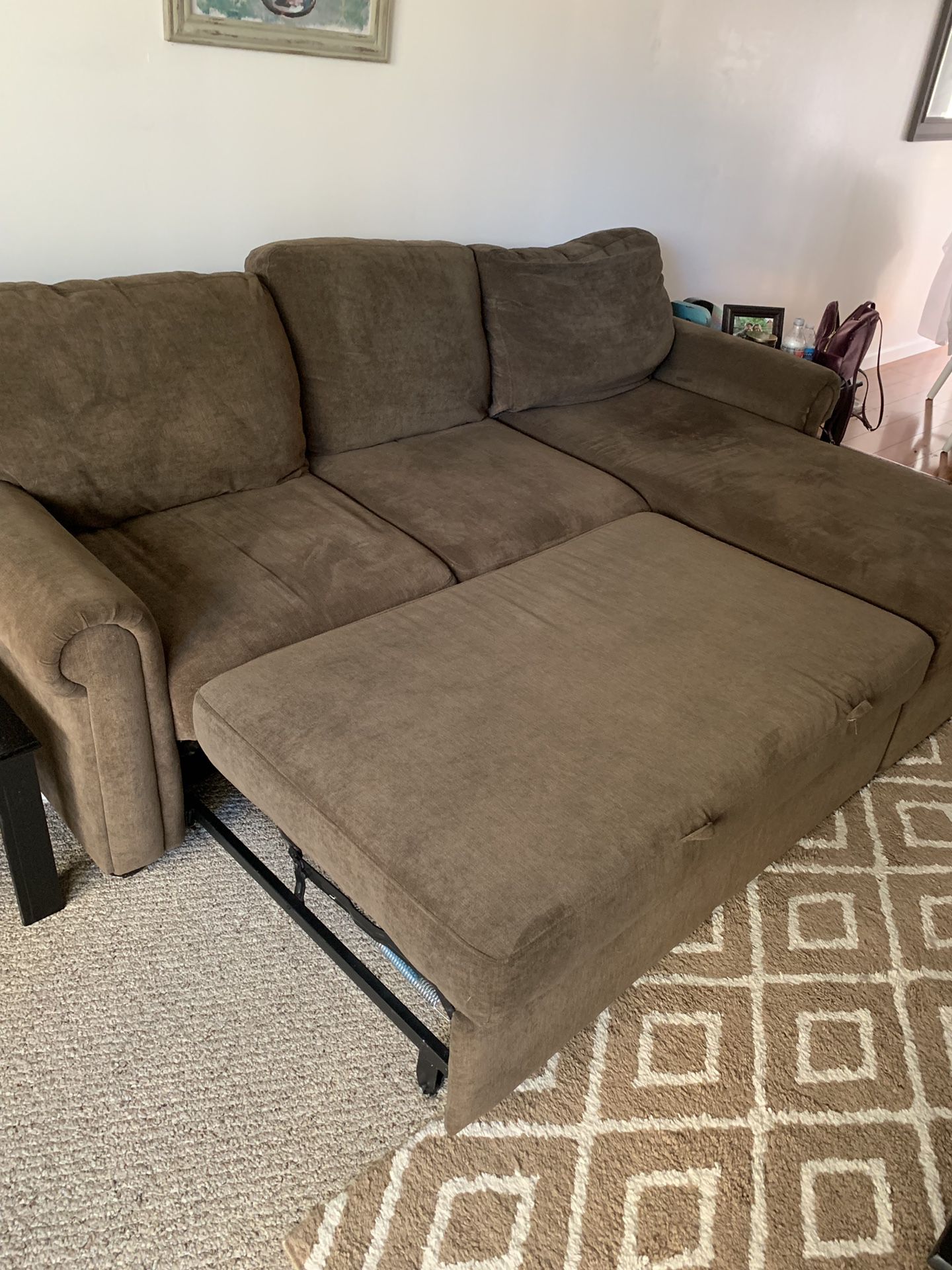 Sectional Couch (Brown)