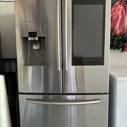 Refrigerator Samsung Family Hub 26.5 cu.ft for sale. 2018 model