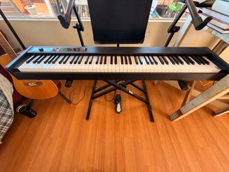Korg D1 Excellent Condition