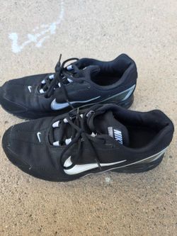 Nike Air Max Black Running Sneakers size 9