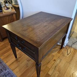 Vintage Lane Side Table