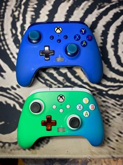 2 Xbox power A remotes