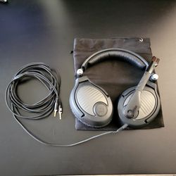SENNHEISER PC 350 SE High Performance Gaming Headset Headphones.
